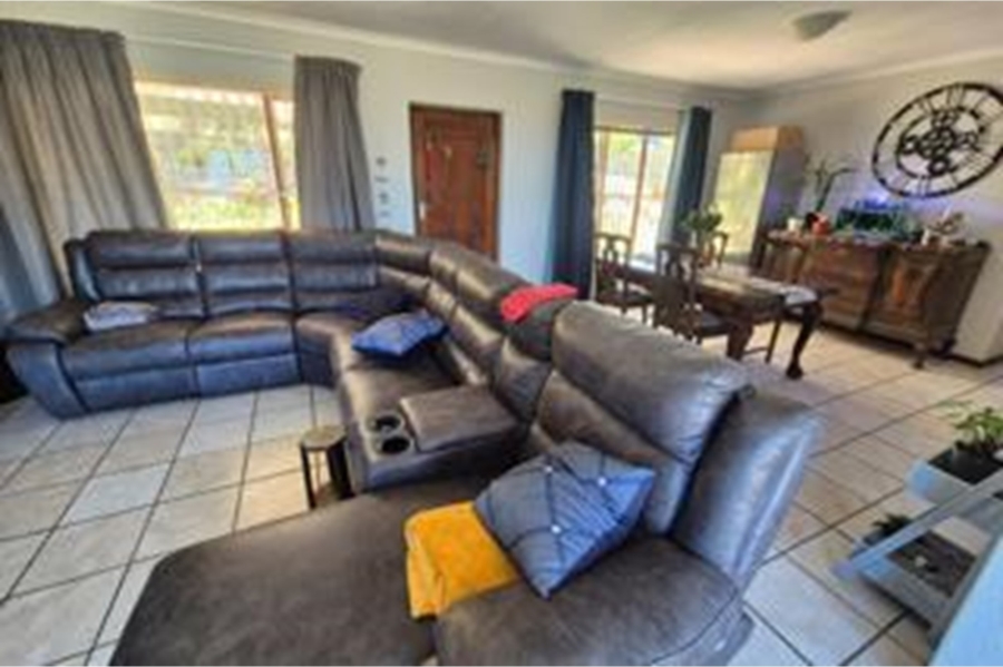 3 Bedroom Property for Sale in Dana Bay Western Cape